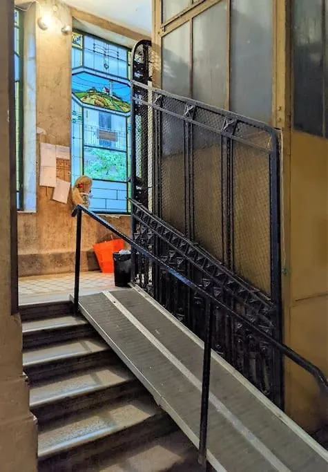 Huge Family Friendly 2Br Downtown Apt - Deco House Budapest Apartment