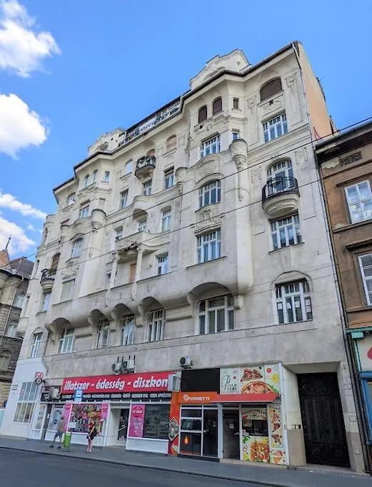 Huge Family Friendly 2Br Downtown Apt - Deco House Budapest 0*,